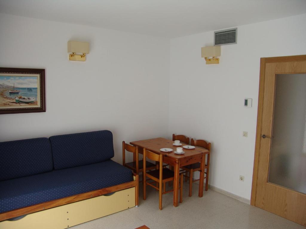 Apartamentos Santi Λορέτ Ντε Μαρ Δωμάτιο φωτογραφία